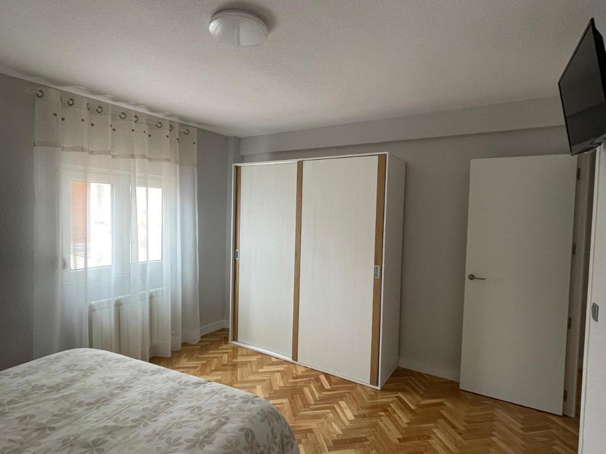 Vut Las Almenas Ávila Ngoại thất bức ảnh